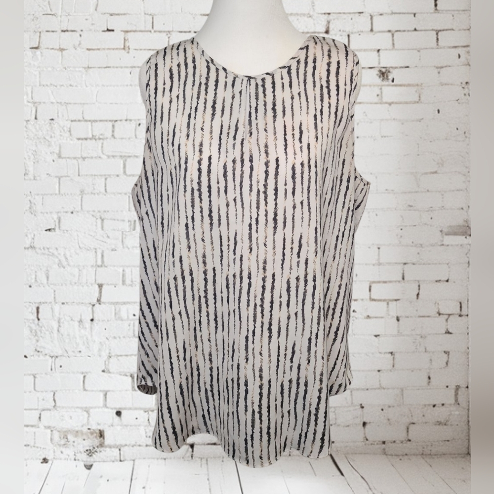 EUC Cato Black and Ivory Abstract Print Sleeveless Top Sz L